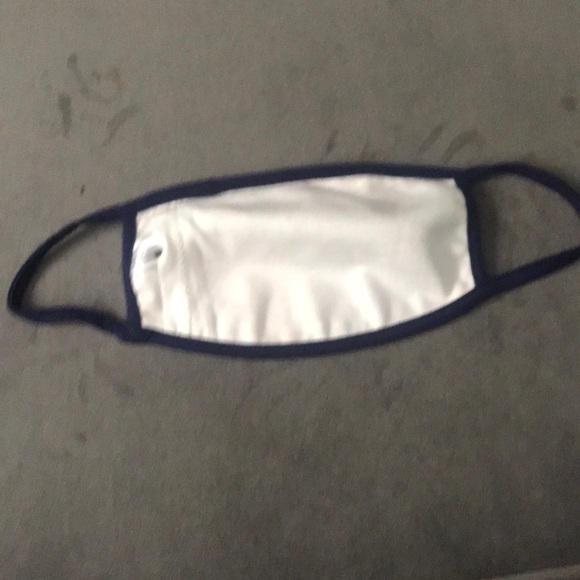 Mask 😷 - Picture 2 of 2